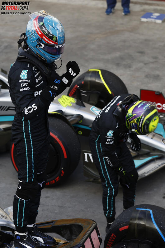 George Russell (Mercedes) und Lewis Hamilton (Mercedes) 