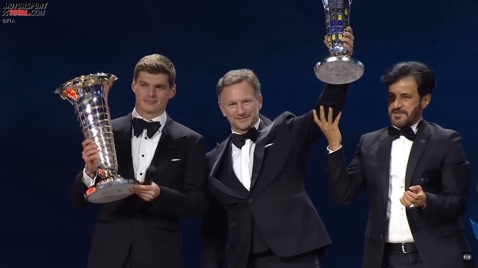 Max Verstappen, Christian Horner (Red Bull) und FIA-Präsident Mohammed bin Sulayem