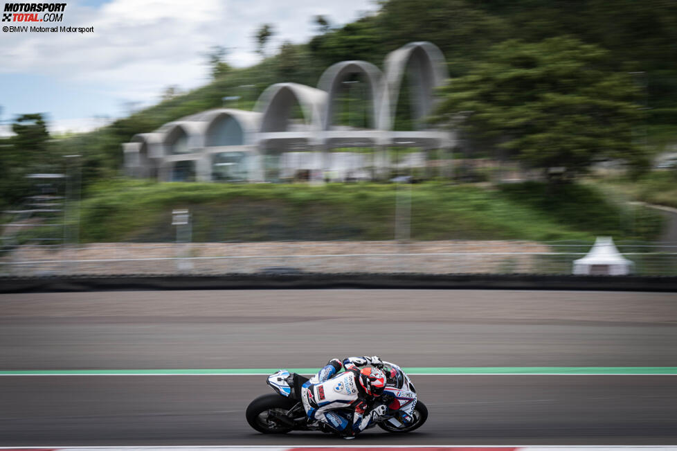 Loris Baz