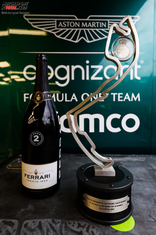 Fernando Alonso (Aston Martin) 