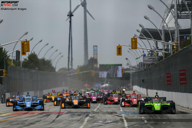 Die Saison 2024 wird in der IndyCar-Serie die erste, in der Hybridmotoren zum Einsatz kommen. Welche Fahrer bei Beginn der neuen Ära für welche Teams an den Start gehen, das zeigt unsere Fotostrecke: