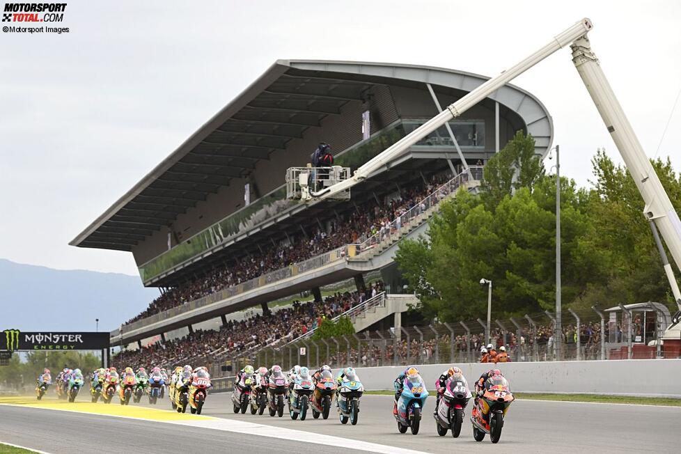 Moto3 Start in Barcelona