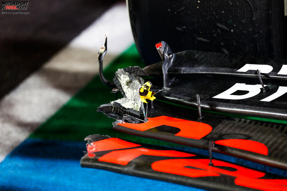 Frontflügel-Schaden bei Max Verstappen (Red Bull)