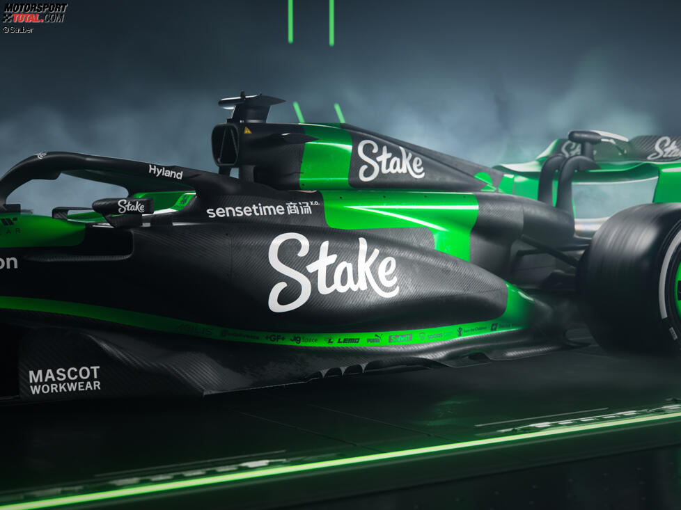 Fotos Formel1Autos 2024 Sauber C44 Foto 17/42