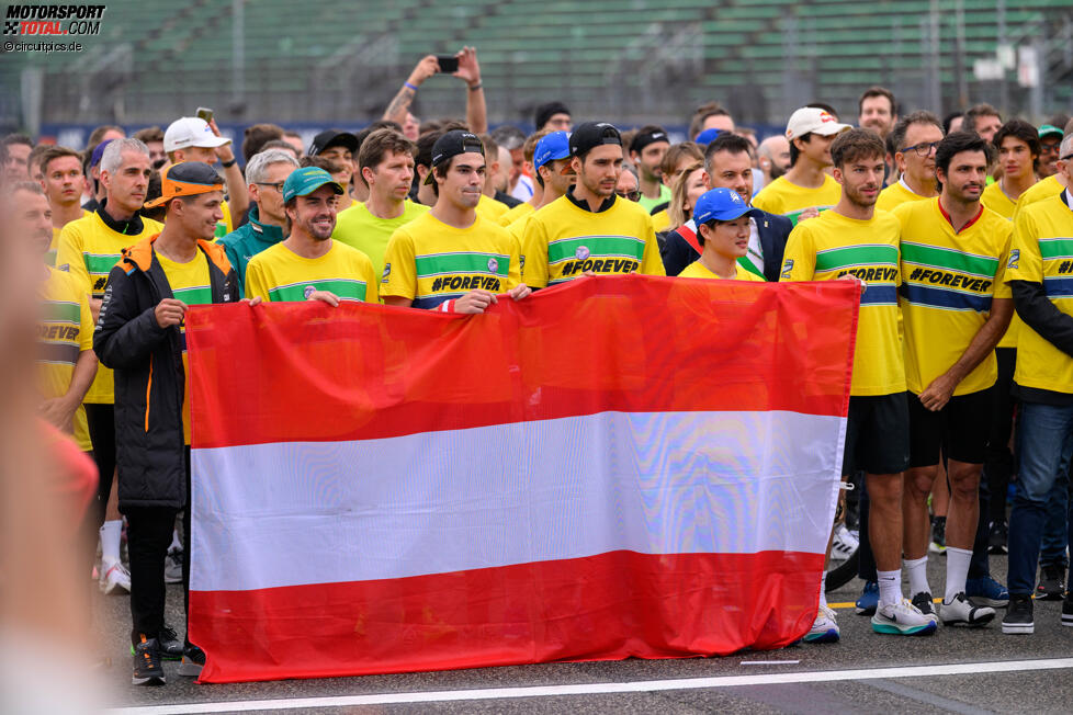Lando Norris (McLaren), Fernando Alonso (Aston Martin), Lance Stroll (Aston Martin), Esteban Ocon (Alpine), Yuki Tsunoda (Racing Bulls), Pierre Gasly (Alpine) und Carlos Sainz (Ferrari) 