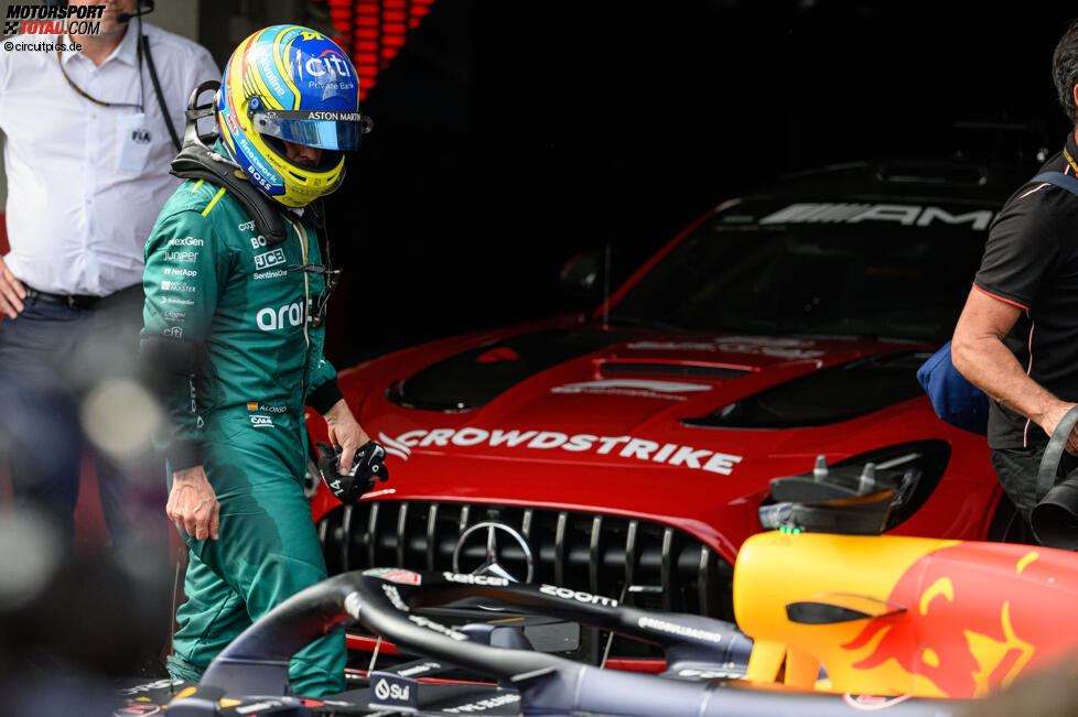 Fernando Alonso (Aston Martin) 