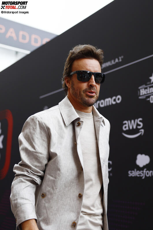 Fernando Alonso (Aston Martin) 