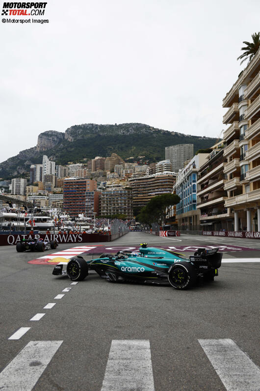 Fernando Alonso (Aston Martin) 