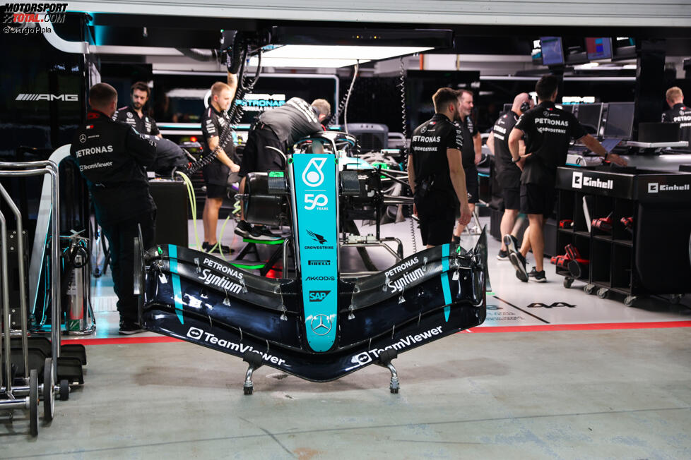 Mercedes W15