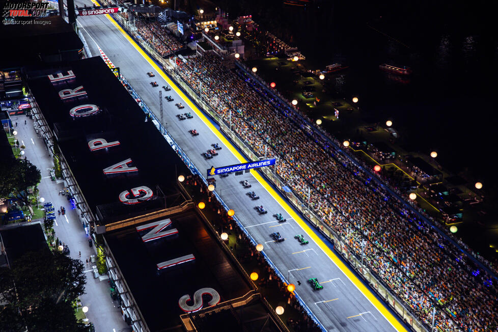Lando Norris (McLaren), Max Verstappen (Red Bull) und Lewis Hamilton (Mercedes) 