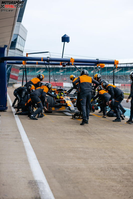 McLaren MCL39