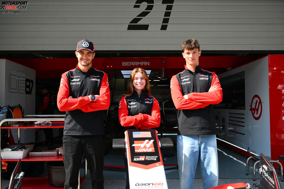 Esteban Ocon (Haas) und Oliver Bearman (Haas) 