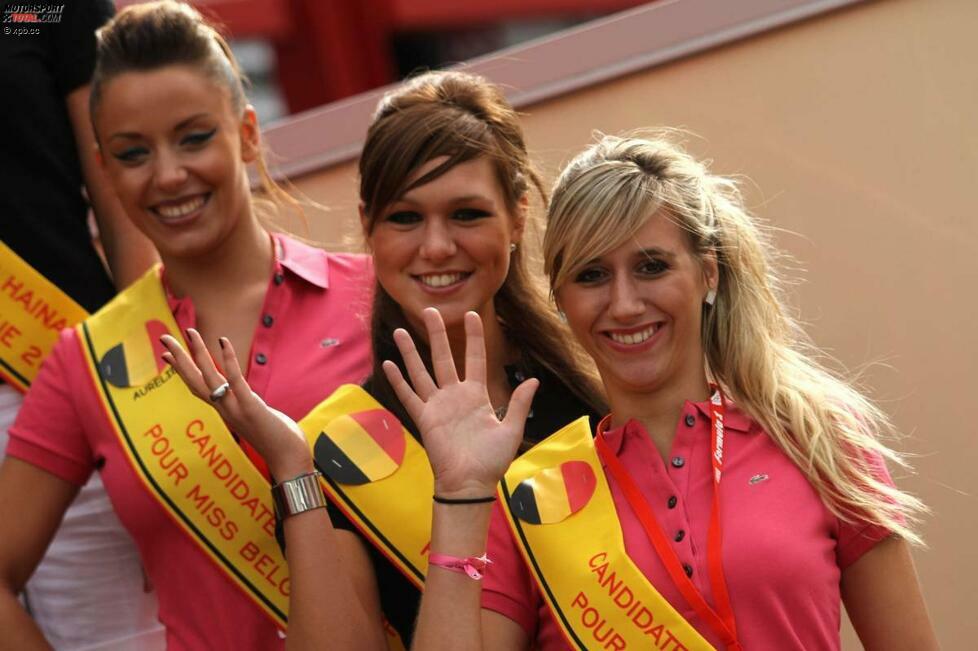 Die Kandidatinnen für die Wahl zur Miss Belgien unterstützten den Grand Prix in Spa-Francorchamps als optischer Aufputz.