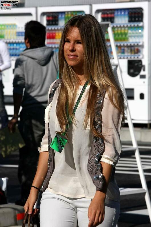 Nico Rosbergs Freundin Vivian Sibold zeigt sich in diesem Jahr häufiger bei den Grands Prix, als das früher der Fall war.