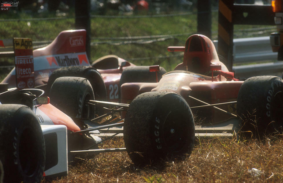 Suzuka revisited: Ein Jahr nach der verlorenen WM-Schlacht von 1989 dreht Senna den Spieß um und schießt Prost in der ersten Kurve ab, um sich den Titel zu sichern. Später gibt er offen zu, aus Rache vorsätzlich gehandelt zu haben.