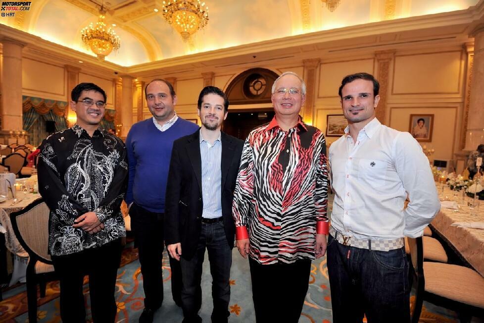 Vor Beginn des Rennwochenendes lud Premierminister Najib Razak alle Fahrer und Teams zum Dinner ein. Nicht alle folgten dem Ruf, aber viele kamen tatsächlich. So auch das HRT-Team rund um den deutschen Teamchef Colin Kolles.