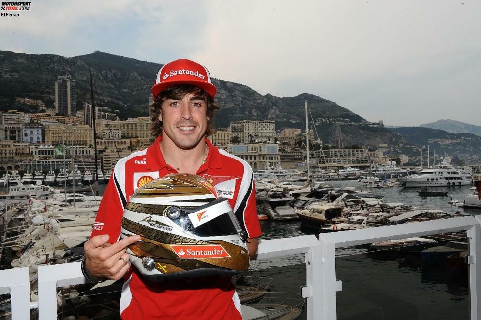 ... Fernando Alonso wird seinen goldenen Helm in Singapur noch einmal tragen und dann für einen guten Zweck versteigern...