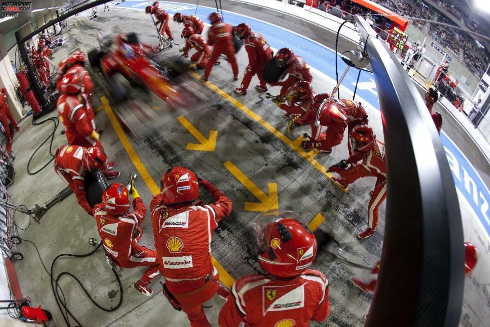 Boxenstopp bei Ferrari.