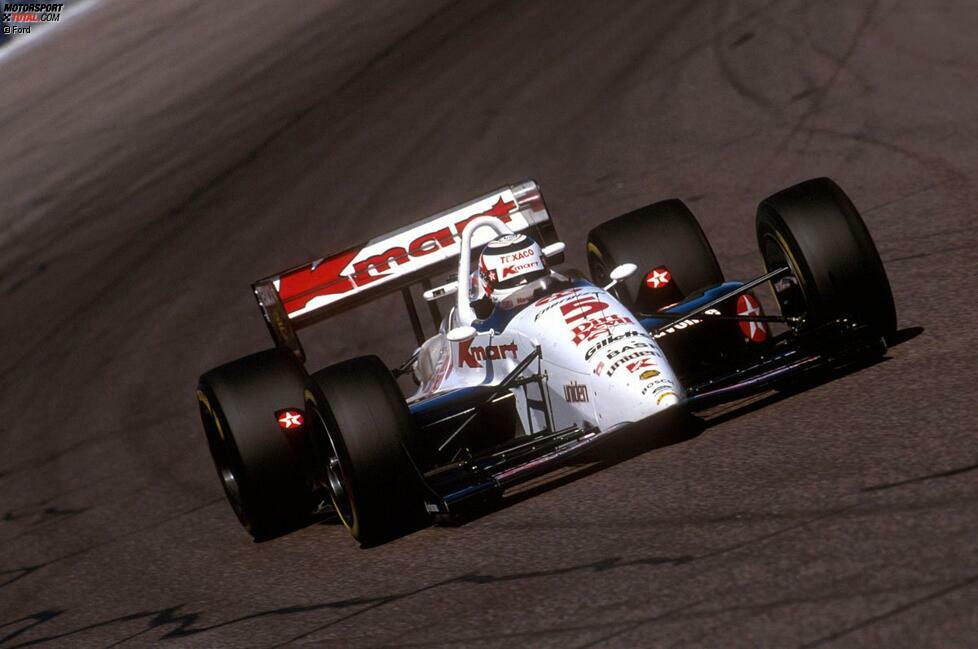 Doch in gewohnt unerschrockener Manier rappelt sich Mansell schnell wieder auf. Am Steuer des Lola-Ford mit der markanten roten 5 gewinnt der Brite nach dem Phoenix-Crash für sich und Newman/Haas vier Oval-Rennen und den IndyCar-Titel 1993.