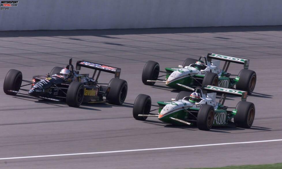 Michigan 1999: Michael Andretti verfolgt von den beiden Team-Green-Piloten Dario Franchitti und Paul Tracy