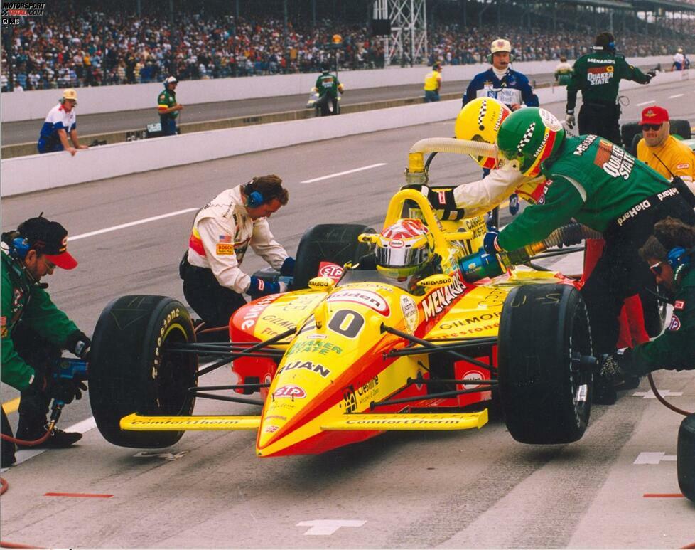 1996: Der junge Tony Stewart fährt sein erstes Indy 500 in einem Lola-Buick von Team Menard, damals schon mit der Startnummer 20. Er wird 24.