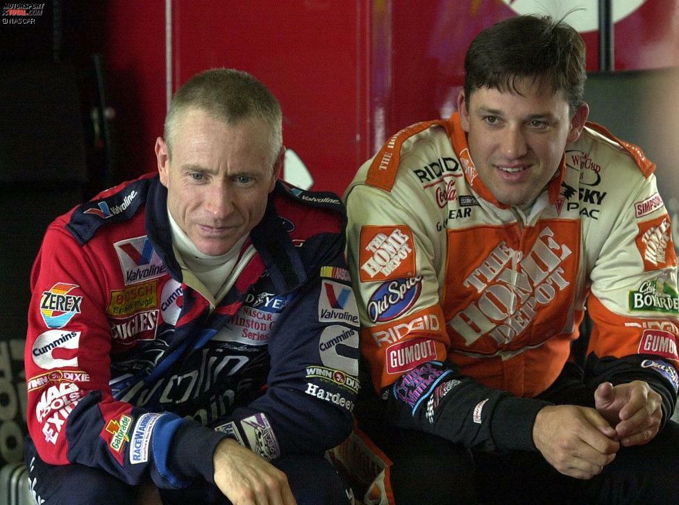 2000: Der 28-jährige Stewart mit NASCAR-Routinier Mark Martin. Die Wege der beiden NASCAR-Stars werden sich in der Saison 2013 wieder kreuzen.