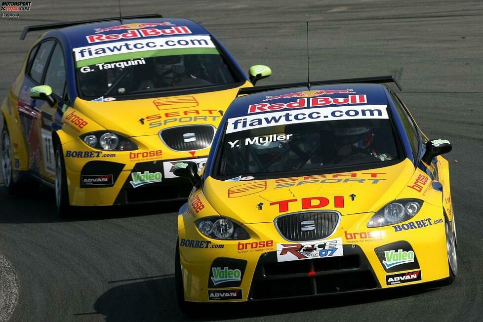 Yvan Muller siegte 2007 im ersten Rennen vor Gabriele Tarquini, der damals übrigens noch mit dem SEAT Leon TFSI am Start war. Der erste Sieg des TDI-Fahrzeugs von SEAT begründete eine Ära in der WTCC, die erst 2011 ihr Ende fand. Für Muller (2008) und Tarquini (2009) mündete die Arbeit mit dem Dieselmotor jeweils im Fahrer-WM-Titel - ebenfalls ein Novum in der Geschichte des Motorsports.