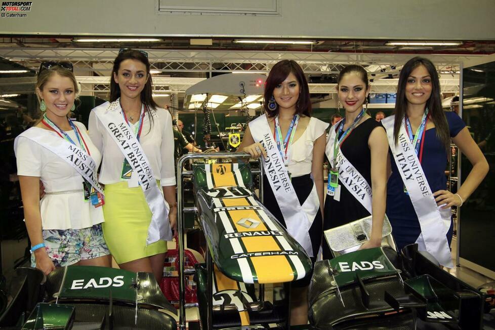 Miss Australien, Miss Großbritannien, Miss Indonesien, Miss Malaysia und Miss Italien rühren die Werbetrommel für die Miss-Universum-Wahl.