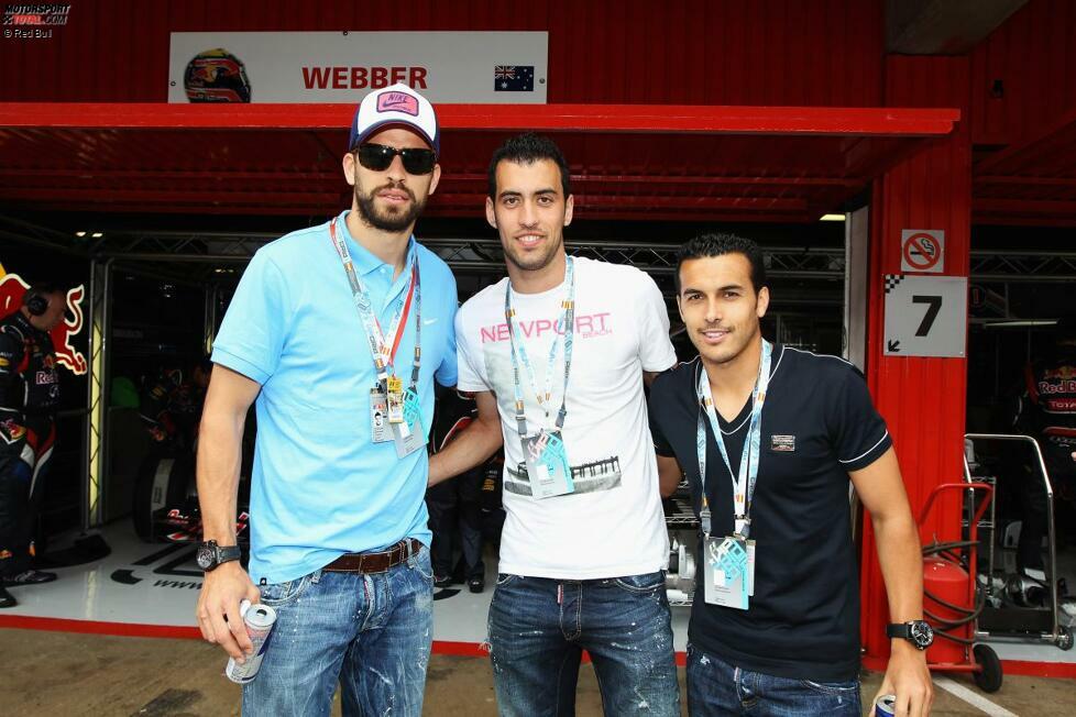 Hoher Besuch bei Red Bull: Die FC-Barcelona-Kicker Sergio Busquets, Gerard Pique und Pedro Rodriguez ließen sich den Grand Prix nicht entgehen.