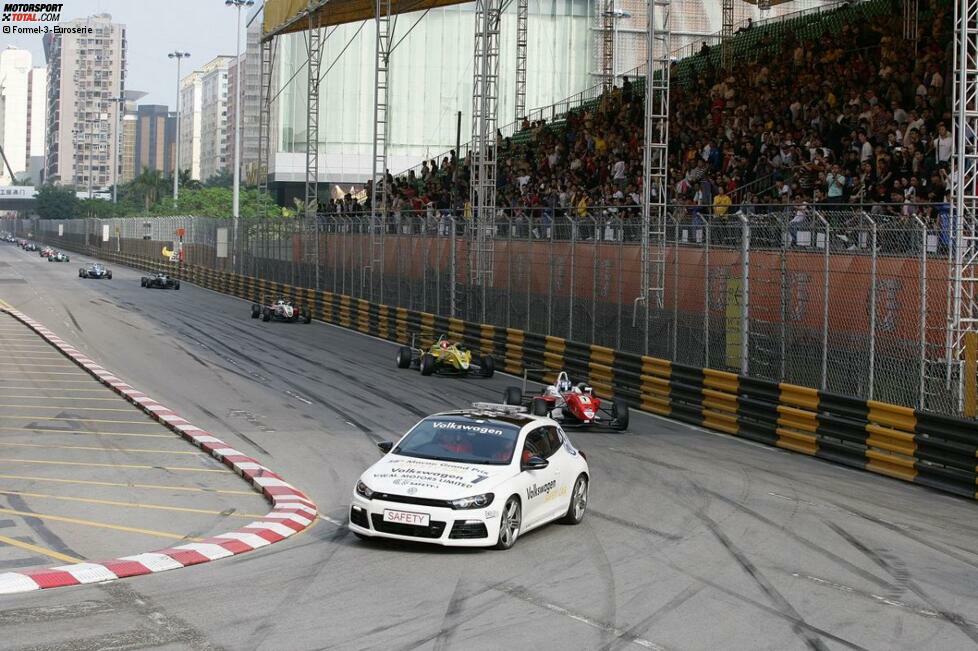 ... und manchmal geht dabei auch etwas schief und das Safety-Car kommt auf die Strecke. In Macao ist damit zu rechnen - und zwar in jedem Rennen.