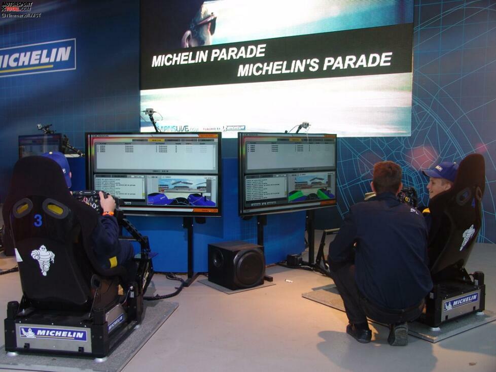 Apropos Fan-Village: Bei Michelin konnte man sich auch in den virtuellen Simulator einweisen lassen...