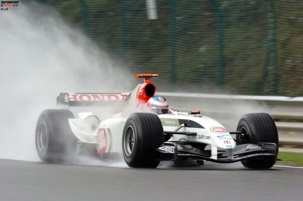 Erst 2004, unter dem neuen Teamchef David Richards, der die personellen Strukturen verschlankt, stellt sich Erfolg ein. Zwar ist gegen die Dominanz von Michael Schumacher und Ferrari kein Kraut gewachsen, aber Jenson Button etabliert sich als erster Verfolger und wird WM-Dritter.