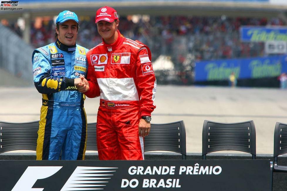 2006 dann der letzte Showdown: Schumacher, der seinen Rücktritt bereits zuvor erklärt hatte, forderte beim WM-Finale in Sao Paulo Spitzenreiter Alonso - und verlor trotz bemerkenswerter Aufholjagd als Vierter in seinem (vermeintlich) allerletzten Grand Prix.