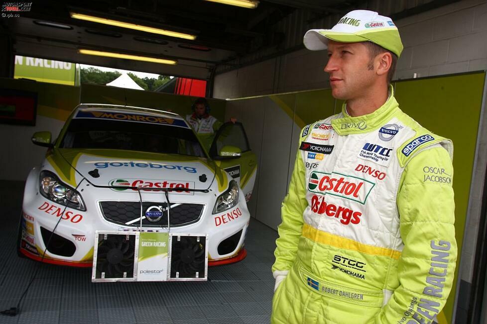 2010 wagte Volvo einen neuen Anlauf in Brands Hatch (Großbritannien), setzte dabei aber wieder nur ein Fahrzeug ein. Robert Dahlgren stellte seinen Volvo C30 im Freien Training auf die Ränge acht und neun, verpasste die Top 10 im Zeittraining jedoch knapp: Startplatz zwölf. Im ersten Rennen verteidigte Dahlgren diese Position und kam als Zwölfter über die Linie, beim zweiten Lauf kam er nicht über die Distanz. Volvo dachte trotzdem über weitere Fahrten in der WTCC nach.