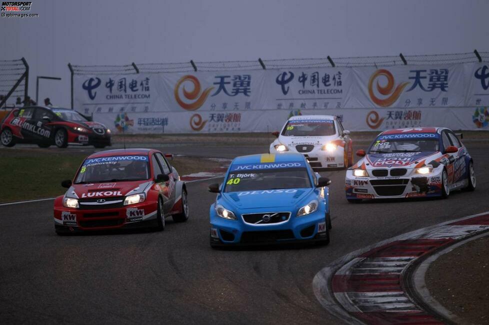 2013 tauchte Volvo mit dem C30, diesmal aber pilotiert von Thed Björk, bei den Rennen in Schanghai überraschend wieder in der WTCC auf. Da das Fahrzeug nur eine nationale Homologieren hatte, startete Björk außer Wertung, setzte sich mit starken Zeiten aber gut in Szene.