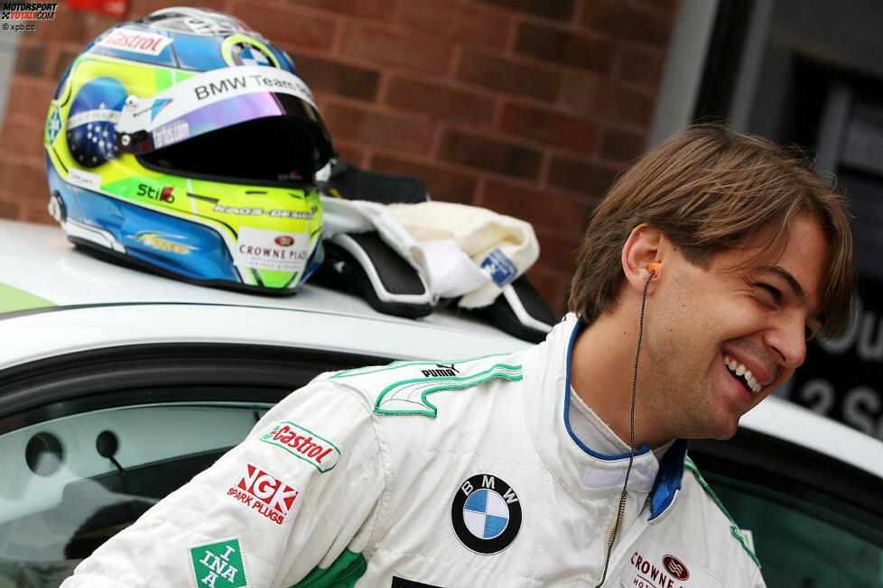 Vom Formelauto in den Tourenwagen: Augusto Farfus stieß als aufstrebendes Talent zu Alfa Romeo und ging gemeinsam mit dem italienischen Werksteam ab 2005 in der WTCC an den Start. Nach seinem dritten Platz in der Gesamtwertung wechselte der Brasilianer 2007 zu BMW und blieb den Bayern bis einschließlich 2010 in der WTCC erhalten. 15 Siege und 32 Podestränge sprechen für sich. Ebenso die 543 WM-Punkte aus 130 Rennen, die Farfus auf Platz sieben bringen.