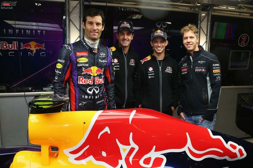 Große Fußstapfen also für Mark Webber, der auf seine Büste noch warten muss. Mit ihm auf dem Foto: Rennfahrer Jamie Whincup, Ex-MotoGP-Champion Casey Stoner (der inzwischen zum V8-Supercar-Racer konvertiert ist) und Sebastian Vettel.