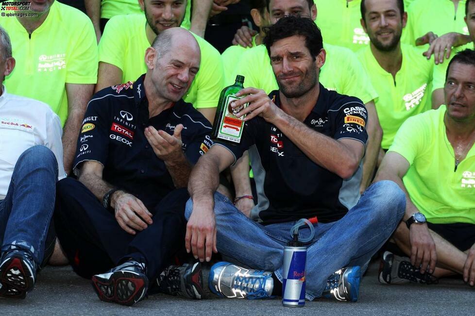 Höchstens Mark Webber, der auf seiner großen Abschiedstournee nur noch einmal die Chance hat, einen Grand Prix zu gewinnen - in einer Woche in Brasilien. Warum also nicht den Frust darüber mit ein bisschen Jägermeister ertränken? Kommt übrigens gut mit Red Bull, sagt man...