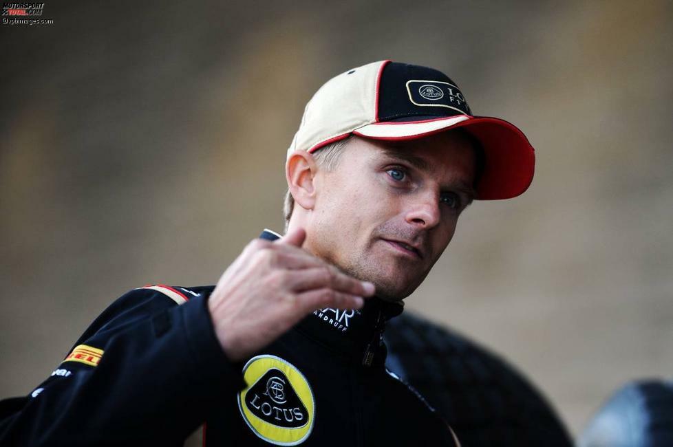 Heikki Kovalainen (Chancen: *): Für den Finnen, der ausgerechnet Landsmann Kimi Räikkönen ersetzt, sind Austin und Sao Paulo so etwas wie der letzte Strohhalm in der Formel 1. Seine einzige Chance auf ein Stammcockpit 2014 war bisher Caterham - und selbst da steht er nicht besonders hoch auf der Liste, weil er keine Sponsorenmillionen im Rücken hat. Der nötige Biss, Romain Grosjean einzuheizen, wird also da sein - aber realistisch betrachtet hat der 32-jährige Sieger des Ungarn-Grand-Prix 2008 (auf McLaren) kaum eine Chance, ein Glanzlicht zu setzen. Völlig unverhofft und ohne jedes Training in ein Auto zu steigen, das er nicht kennt, war selbst Michael Schumacher eine Nummer zu riskant. Der siebenmalige Weltmeister hätte nämlich eigentlich an Kovalainens Stelle sein sollen.