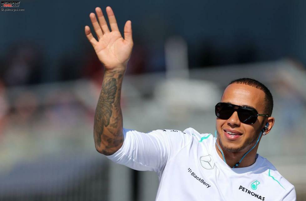 Lewis Hamilton (Chancen: ***): Der Riss im Chassis hat Lewis Hamilton in Abu Dhabi gebremst, aber in den USA hat er mit einem neuen Auto alles richtig gemacht. Beeindruckend sein guter Start, durch den kurzzeitig sogar das Podium in Reichweite schien. Tatsache ist aber, dass der Silberpfeil im Moment nach dem Red Bull und dem Lotus nur das drittschnellste Auto ist. Und dass Pirelli wieder die härtesten Reifenmischungen anbietet, könnte für Mercedes ein Handicap sein. Das haben wir schon am vergangenen Wochenende gesehen.