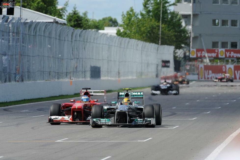 In Kanada hetzt Alonso Weltmeister Lewis Hamilton und kassiert ihn schließlich - am Ende heißt der Lohn Platz zwei.
