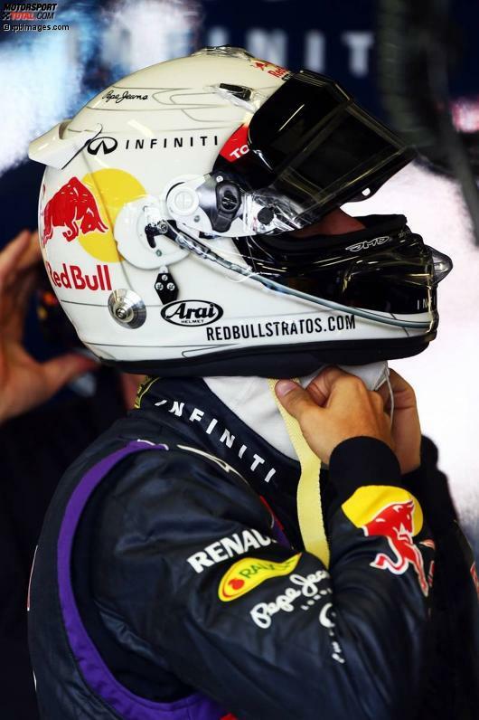 #6: Extremsportler Felix Baumgartner ist ebenfalls ein Red-Bull-Mann gewesen, warum sollte man nicht also seinen Sprung aus der Stratosphäre mit einem eigenen Helm wertschätzen? In Melbourne 2013 wurde Vettel mit einem Kopfschutz gesichtet, der ihn wie einen Astronauten anstatt eines Formel-1-Piloten wirken ließ.