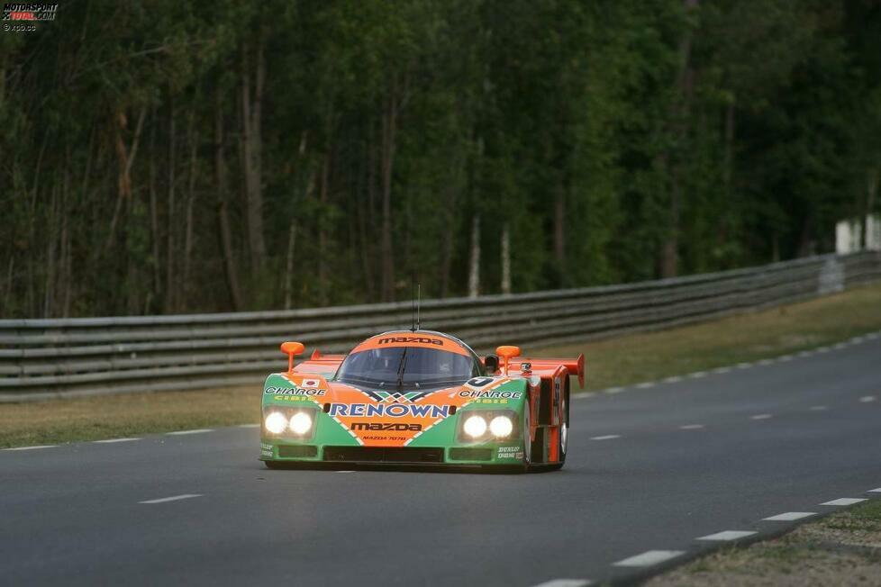 Die Briten sind die erfolgreichste Fahrernation bei den 24 Stunden von Le Mans. 32 Piloten von der Insel vereinen 42 Gesamtsiege an der Sarthe auf sich. Unter anderem jubelte 1991 der frühere Schumacher-Formel-1-Teamkollege Johnny Herbert im Mazda 787B (Foto).