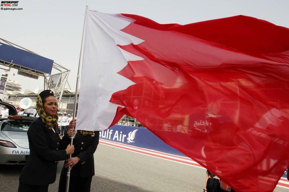 Die Formel 1 kehrte am Wochenende wieder in die Wüste zurück. Der Grand Prix von Bahrain ist wegen der politischen Spannungen im Königreich am Golf sehr umstritten. 2011 wurde das Rennen sogar abgesagt. In diesem Jahr wurden die Mitglieder der Teams angehalten, sich nicht spät am Abend in den Vororten zu zeigen.