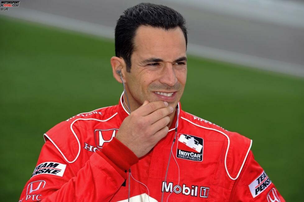 Das Jahr 2009 beginnt für Castroneves mit einem Schock: Dem Brasilianer wird Steuerhinterziehung im großen Stil vorgeworfen. Beim Saisonauftakt in St. Petersburg ist er nur Zuschauer. Doch Roger Penske hält seinem Piloten die Treue und wird dafür belohnt. Wenige Wochen nach seiner Rückkehr ins Cockpit ...