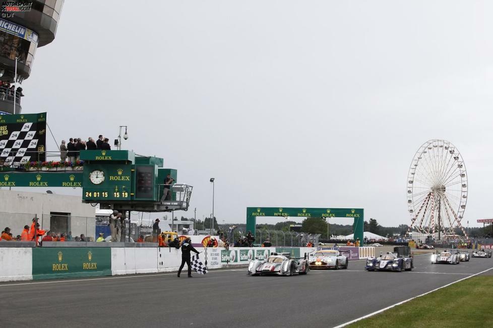 Am Ende des Klassikers durfte das Trio im Audi mit der Startnummer 2 jubeln. Der Sieg in Le Mans war die große Grundlage zum späteren Gewinn des Fahrertitels in der Langstrecken-Weltmeisterschaft (WEC).