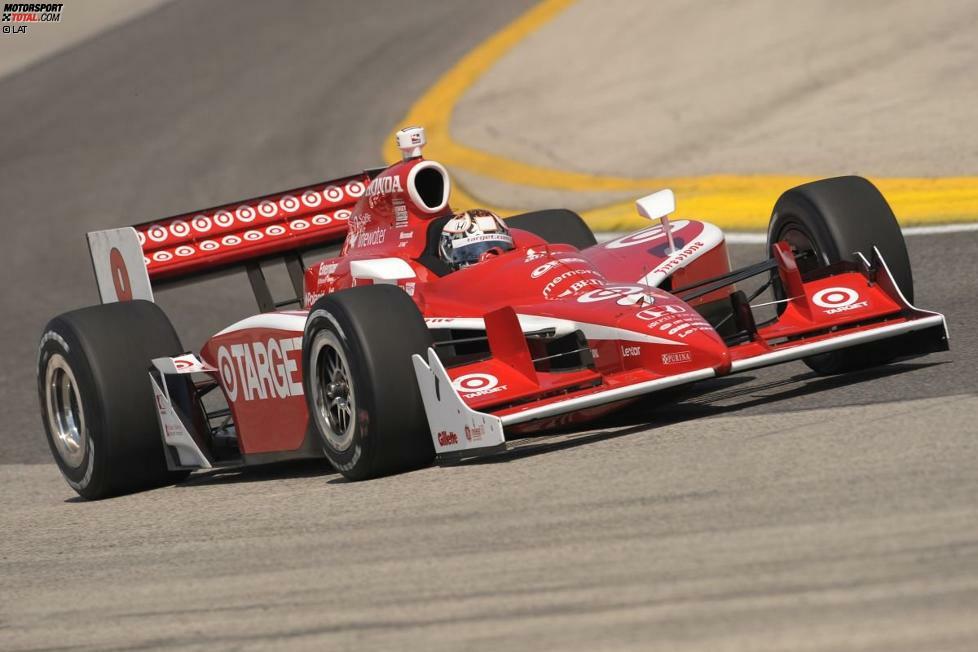 Anders als im Folgejahr seines ersten Titels tritt Dixon in der IndyCar-Saison 2009 nicht mit der Startnummer 1, sondern mit seiner inzwischen traditionellen Ganassi-Startnummer 9 an. In der ersten Saisonhälfte siegt der Neuseeländer auf den Ovalen in Kansas City, Milwaukee und Richmond ...