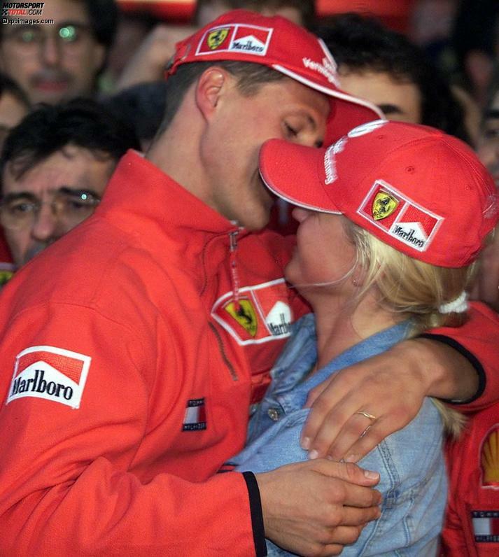 Und wenn wir schon bei ehemaligen deutschen Formel-1-Stars sind: Michael Schumacher hat seine Corinna einst Heinz-Harald Frentzen ausgespannt, ...