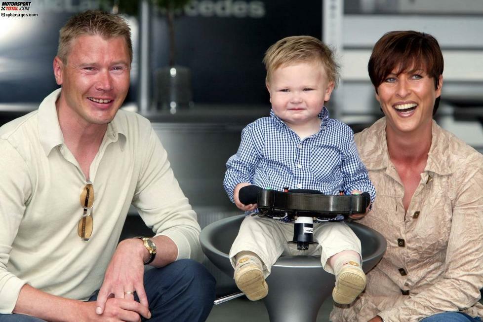 Auch Mika Häkkinens glückliche Vorzeige-Familie mit Erja und Söhnchen Hugo hatte ein Ablaufdatum.