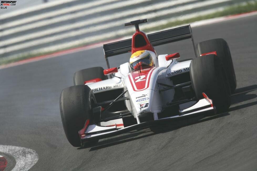 2006: Lewis Hamilton (ART): Auch in der zweiten Saison stellt das französische ART-Team den Meister. McLaren-Schützling Hamilton gewinnt fünf Rennen und wird zur Belohnung von Ziehvater Ron Dennis ins Formel-1-Team befördert, wo er zwei Jahre später den nächsten Titel folgen lässt.